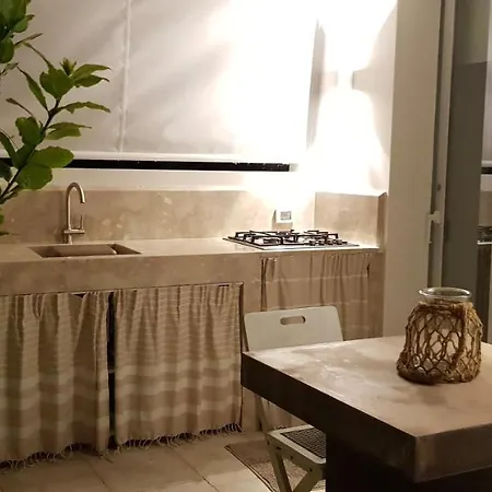 Casa Mirella 法维尼亚纳