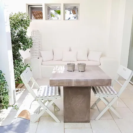Casa Mirella 公寓 *