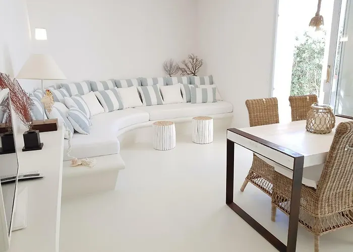 Casa Mirella Апартаменты *