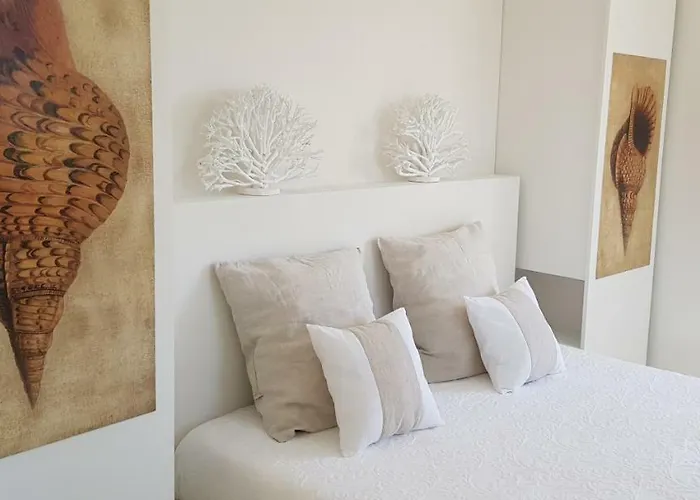 Casa Mirella Фавиньяна